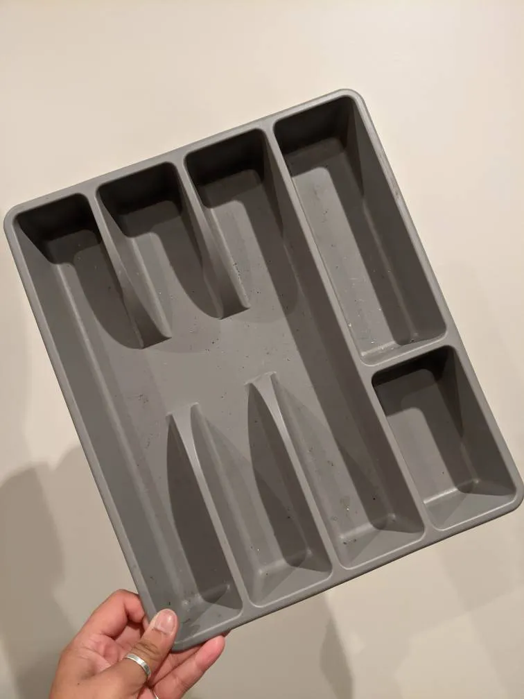 Free Drawer Storage Divider photo 1