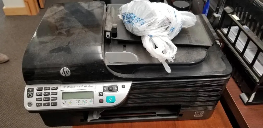 HP OFFICEJET 4500 Wireless Printer photo 1