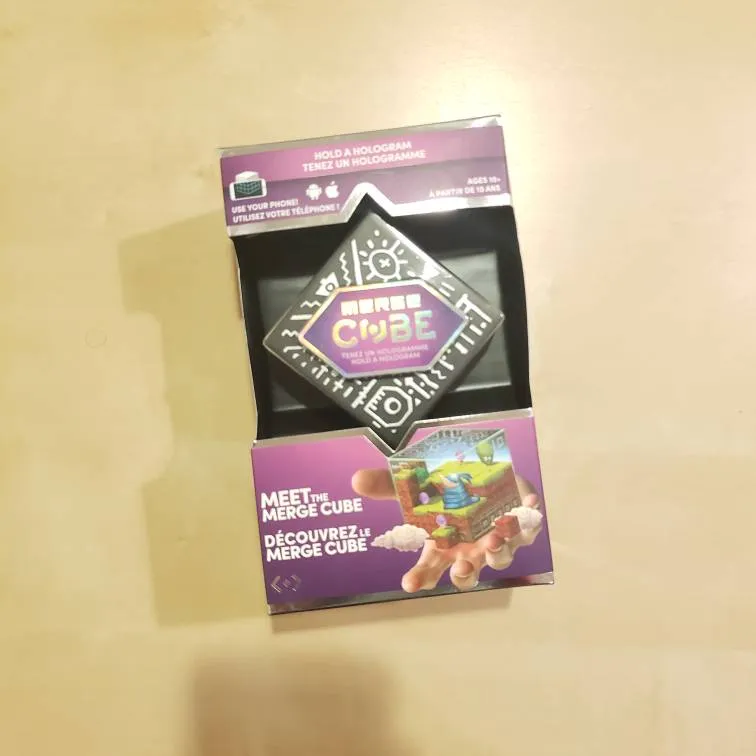 BNIB Merge Cube for VR Experience photo 1