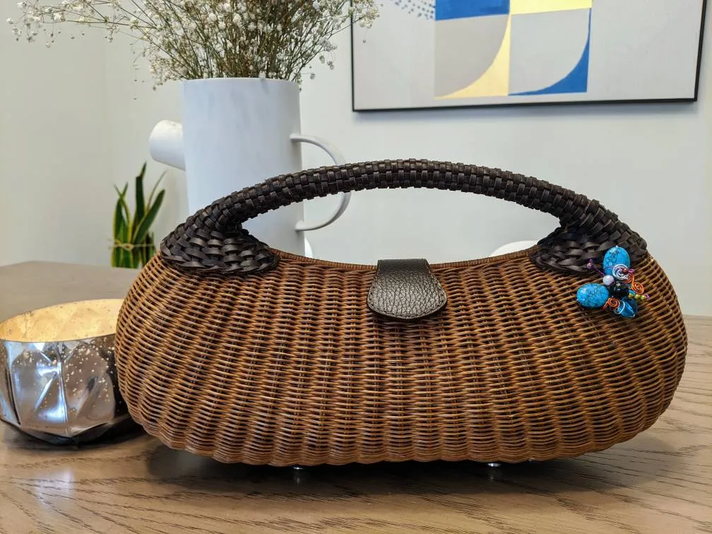 New Wicker Purse photo 1