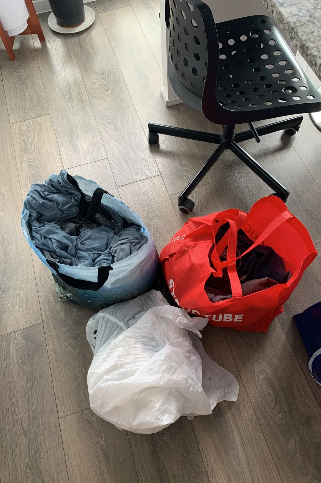 FREE Assorted Men And Women’s Clothing photo 1