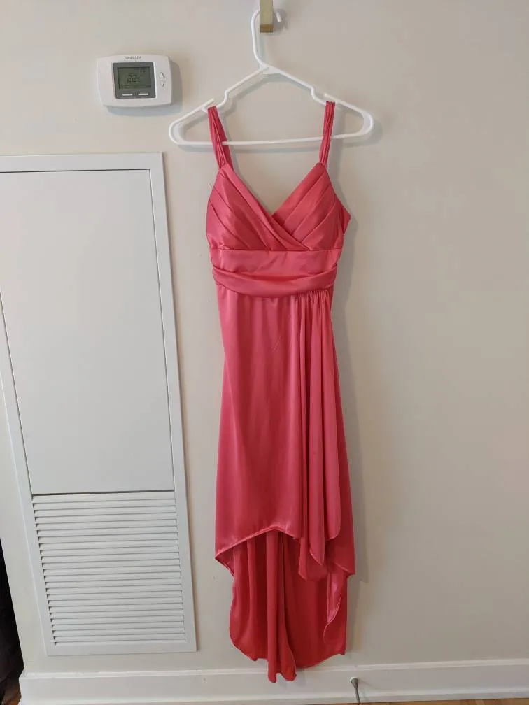 Fucsia Evening Gown photo 1