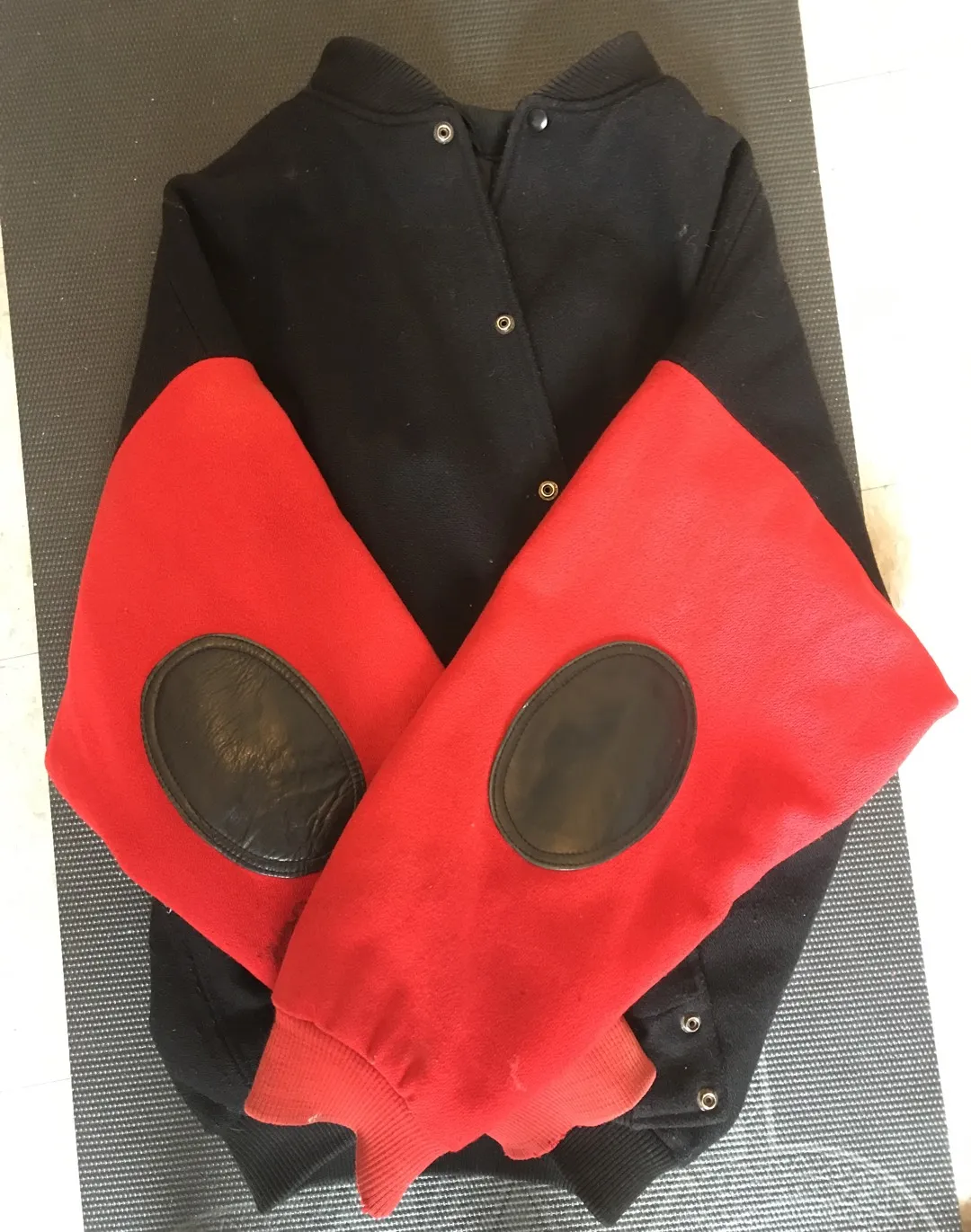 XL Canada Sportswear Jacket With Real Leather photo 1