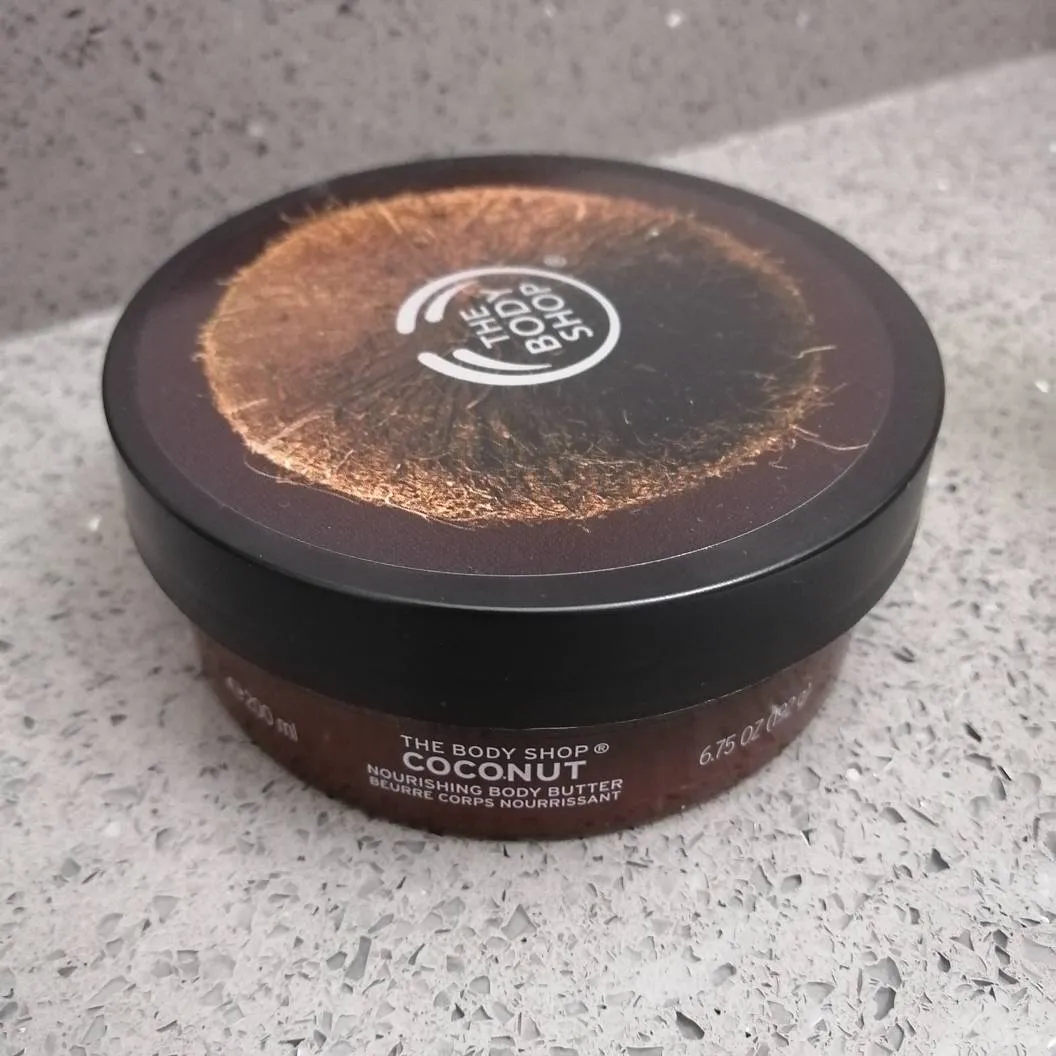 The Body Shop Body Butter photo 1