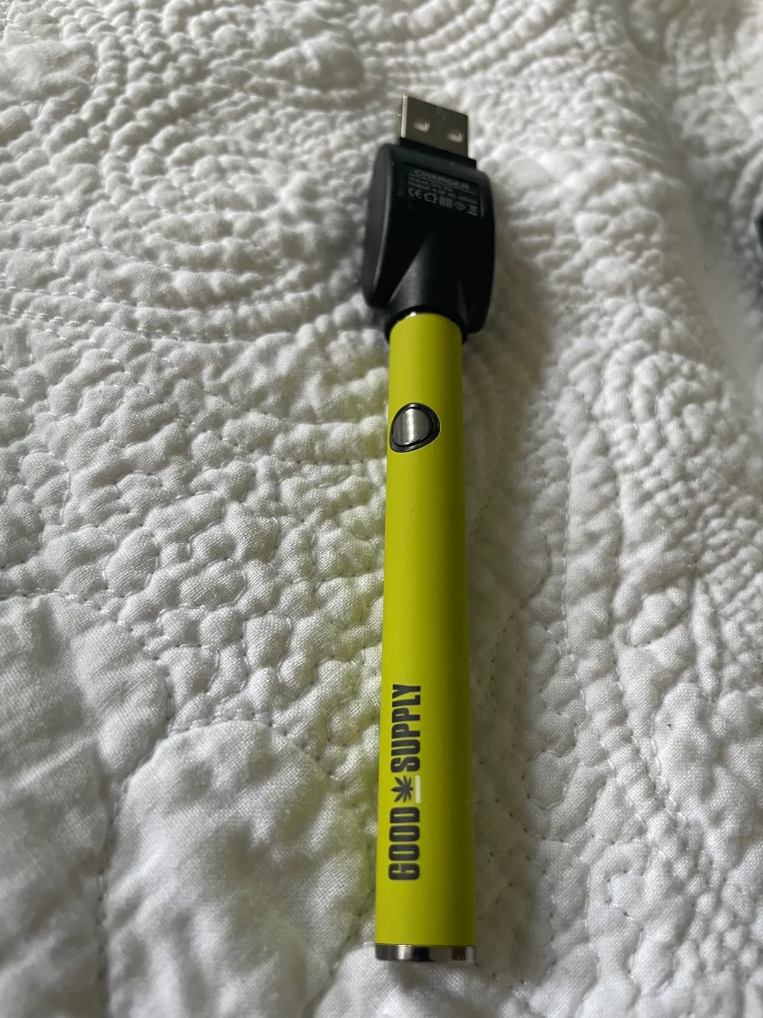 Good Supply THC Vape Pen w/ blackberry Cream Vape Cartridge photo 1