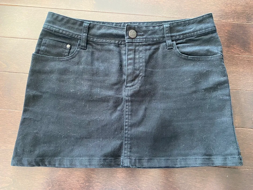 Black Jeans Skirt Size 6 photo 1