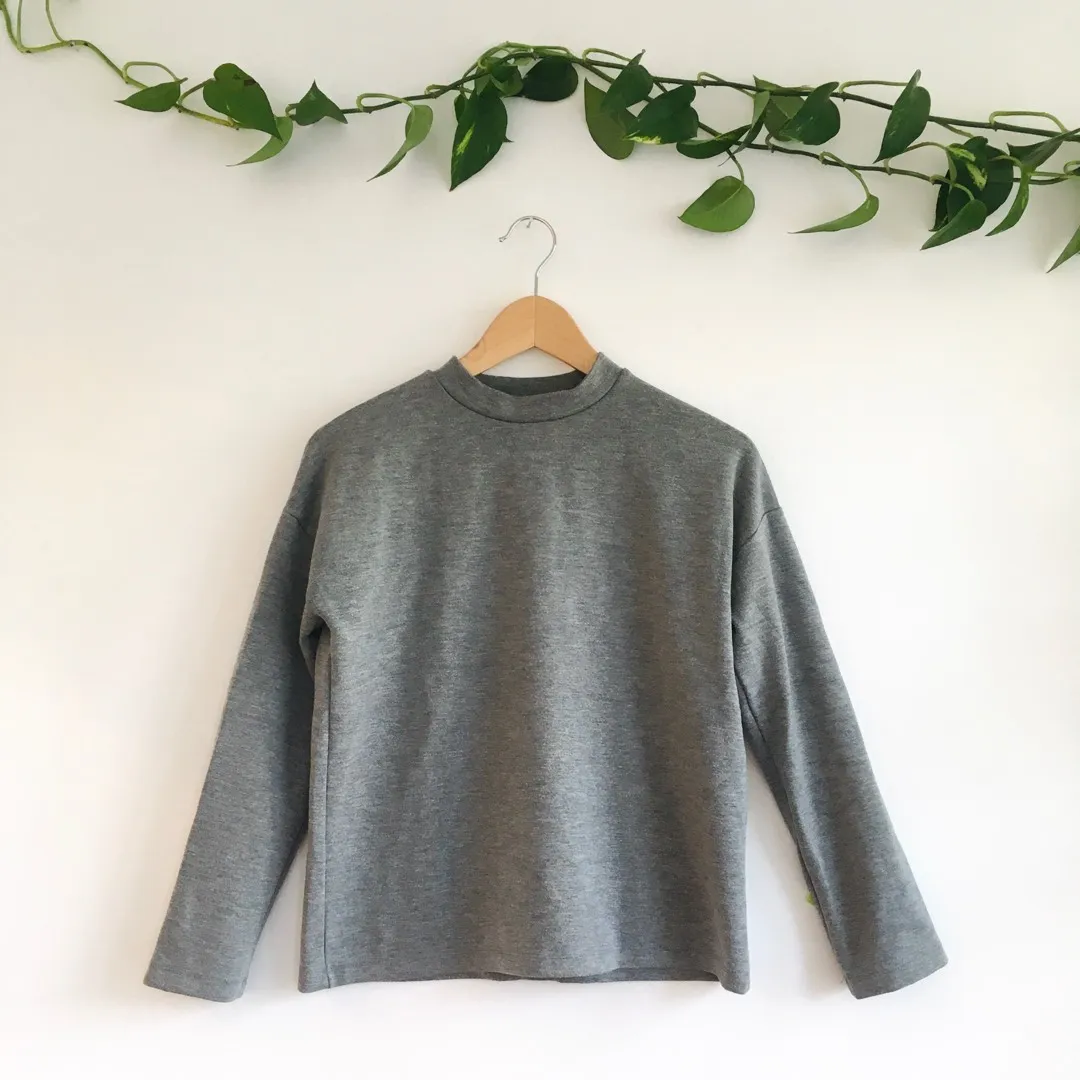 🕊 Oak & Fort Mock Neck Sweater photo 1