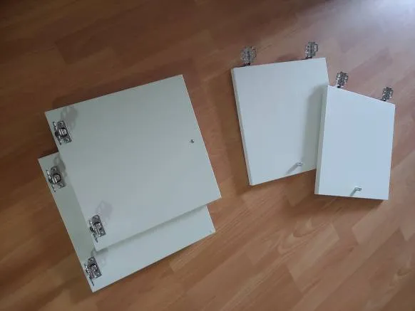 FREE 4 White IKEA KALLAX Doors photo 1