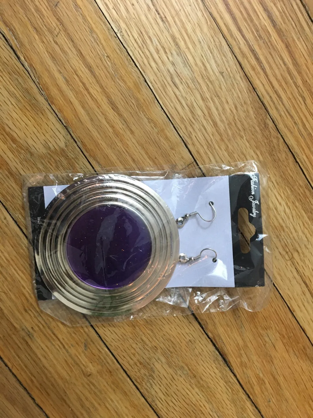 100BTZ or Free photo 1