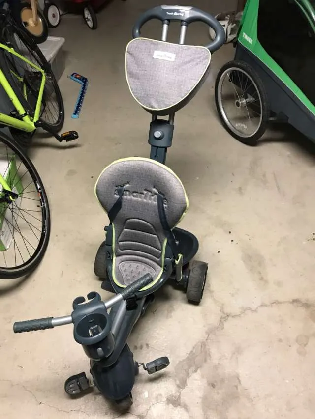 SmarTrike Push Bike photo 1
