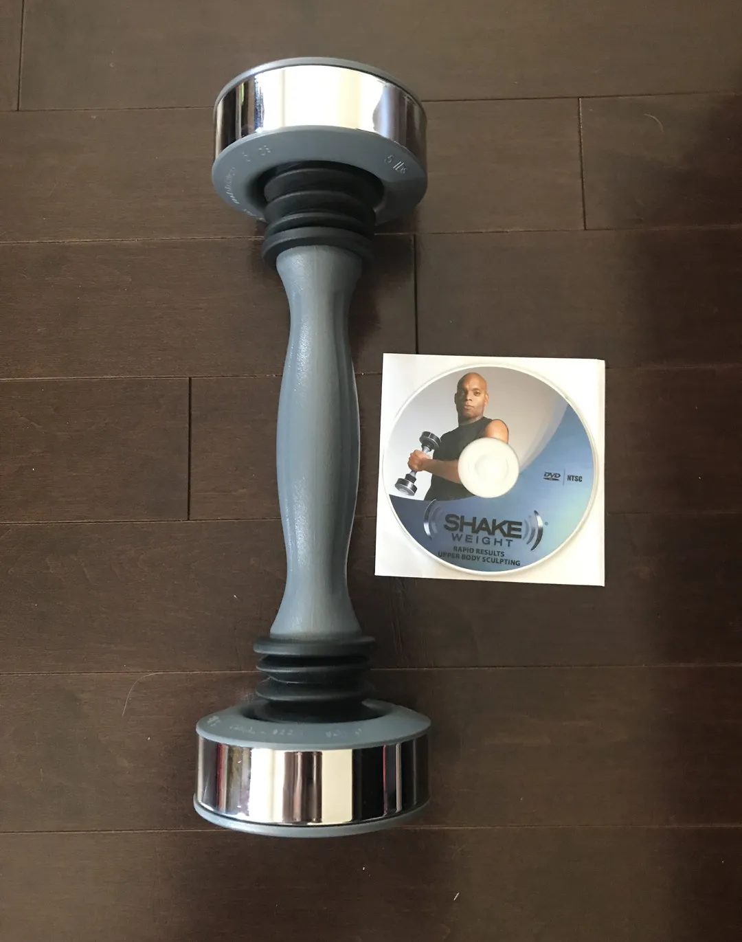 🍒EUC 5 Lb Shake Weight photo 1