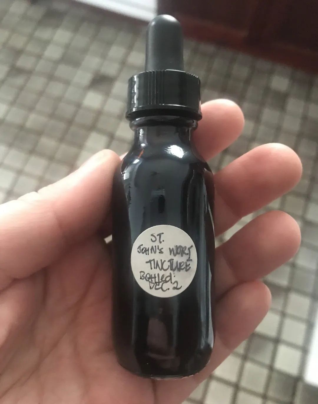 St Johns Wort Tincture photo 1