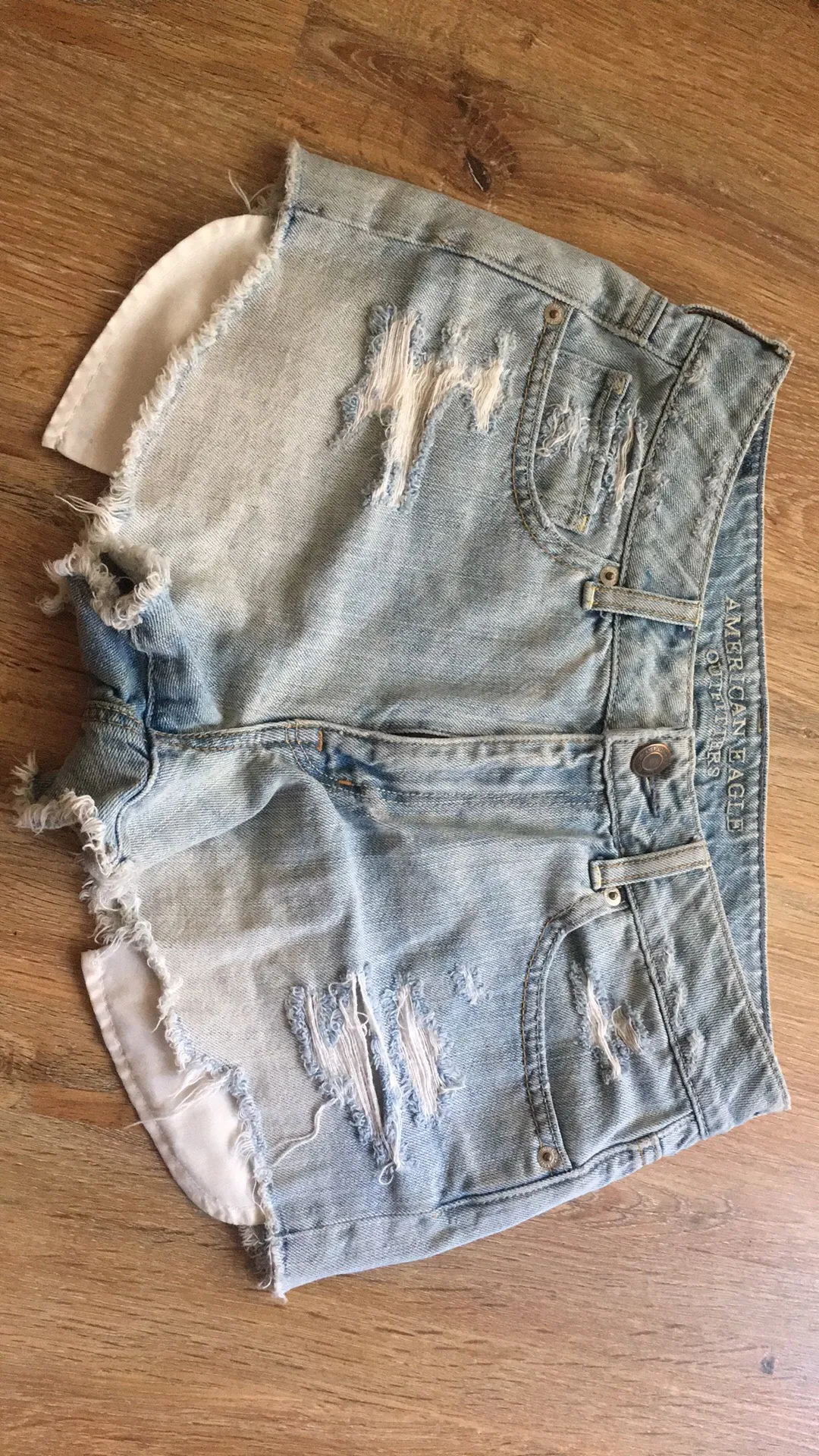 Size 4 Shorts photo 1