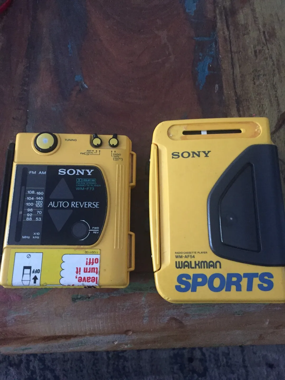 Retro 80’s Sony Walkman photo 1