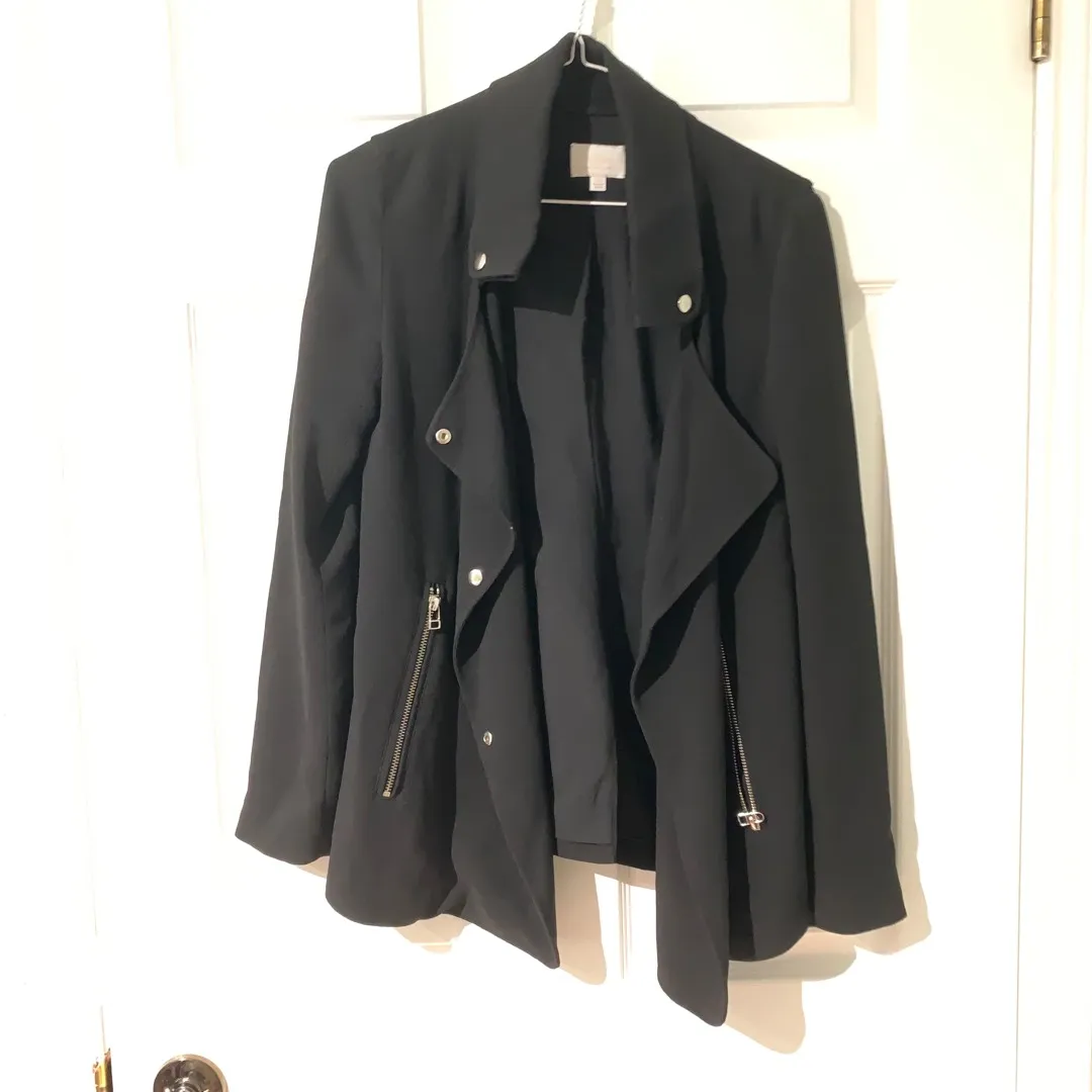 Wilfred Aritzia Motostyle Blazer photo 1