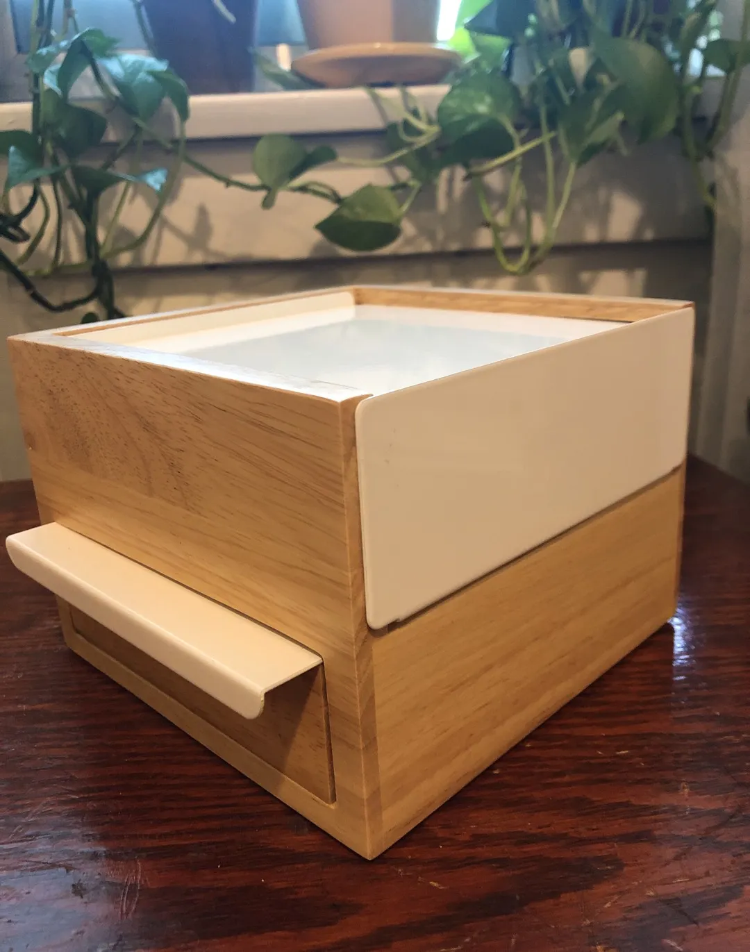 Umbra Jewelry Box photo 1