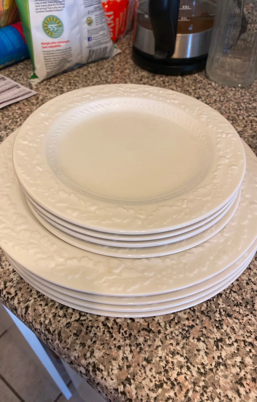 Four Place Settings Large And Small Plates And Bowls photo 1