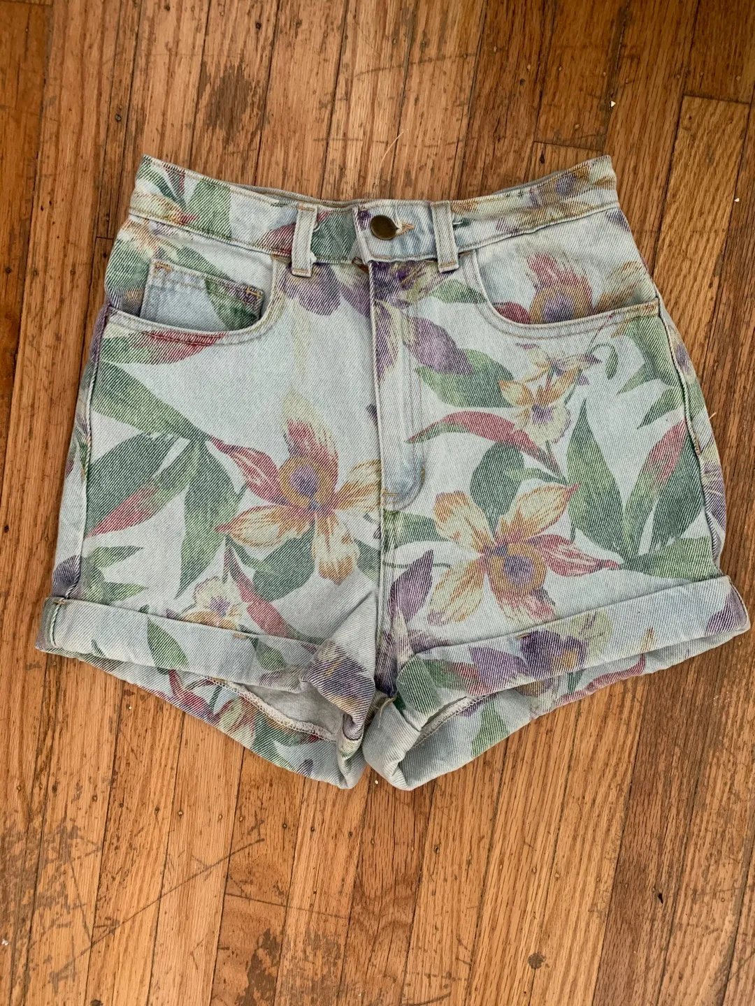 Cutest Shorts In The World photo 1