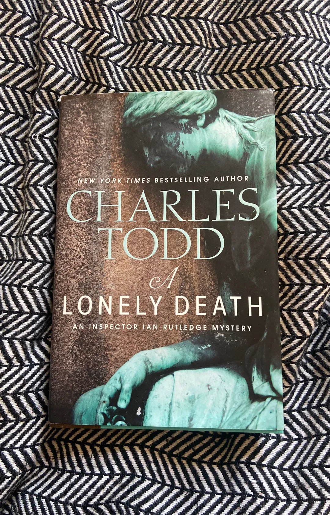 Book: A Lonely Death By Charles Todd photo 1