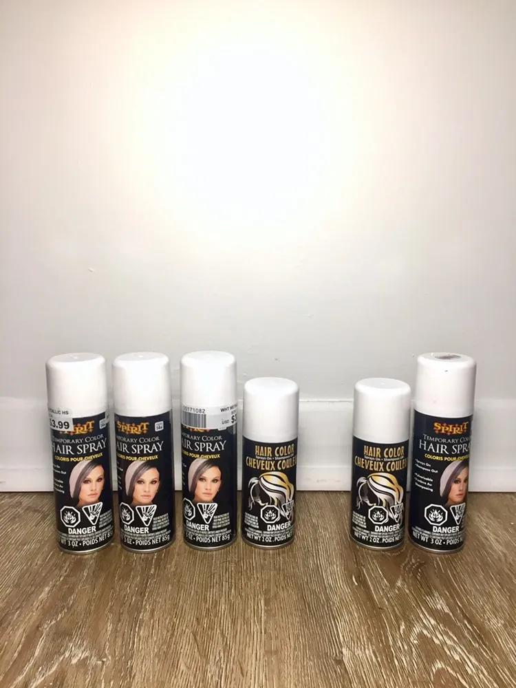 White Hair Spray photo 1