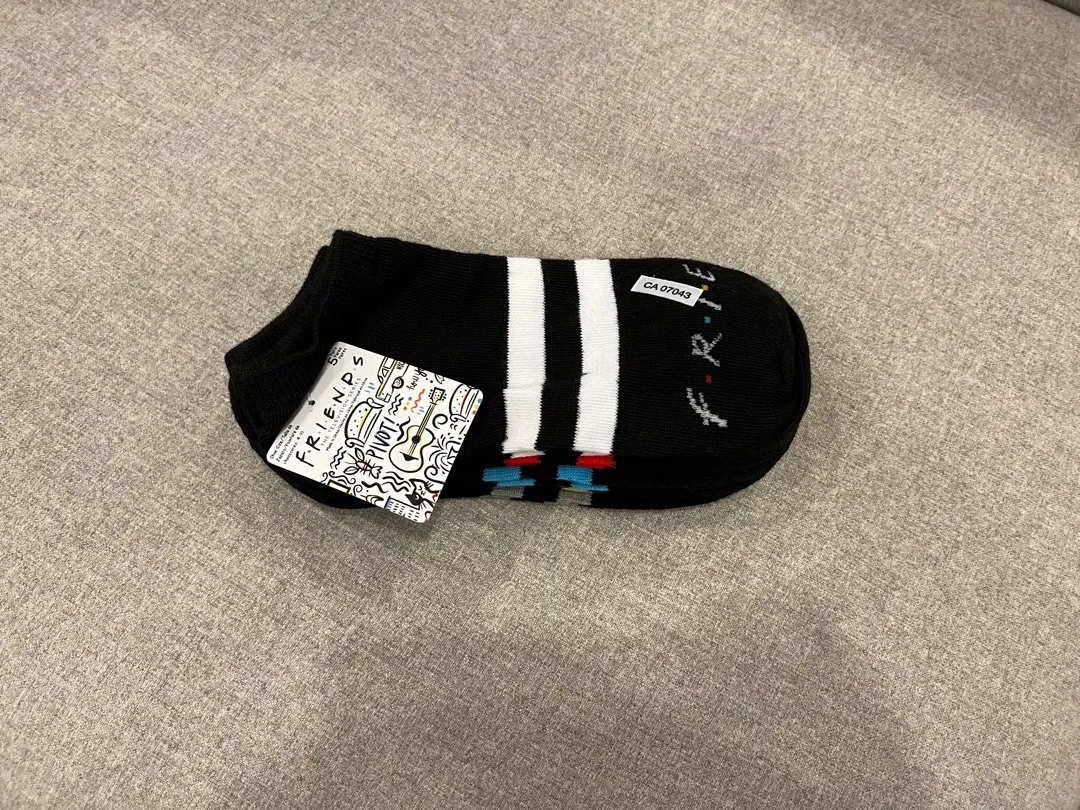 BNWT Friends Socks photo 1