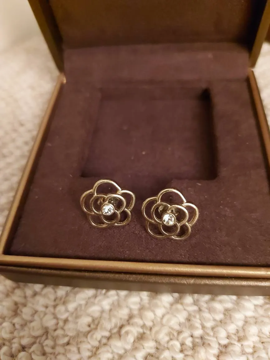 Flower Earrings photo 1