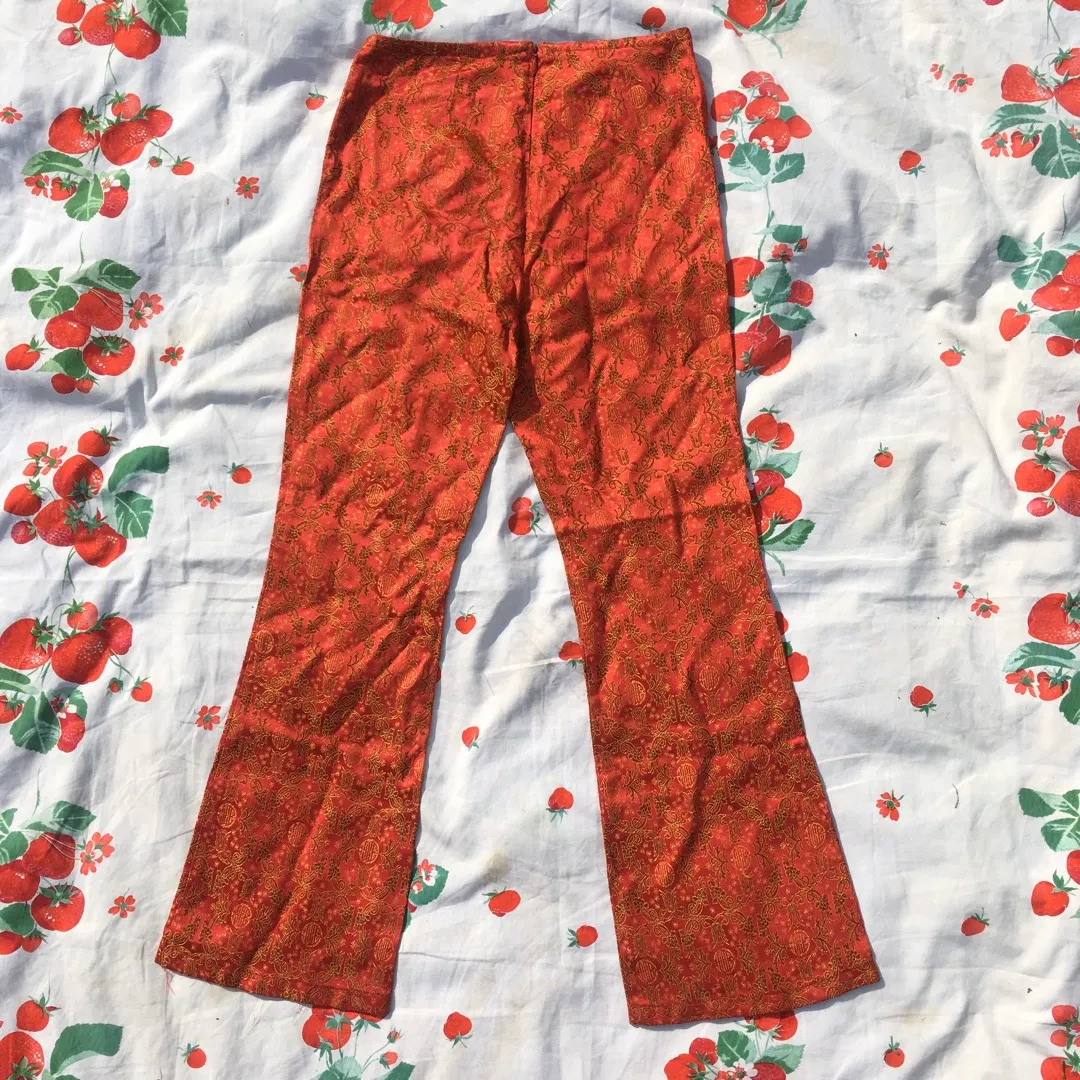 🌹 vintage red+gold pants photo 1