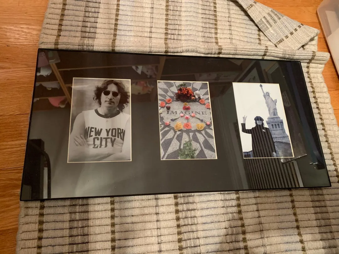 Picture Frame With 3 Pics photo 1