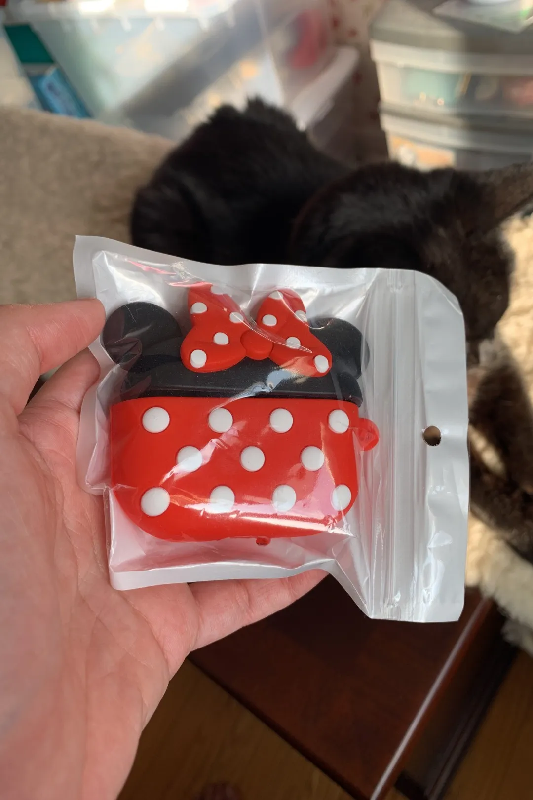Minnie Mouse AirPods Pro Case photo 1