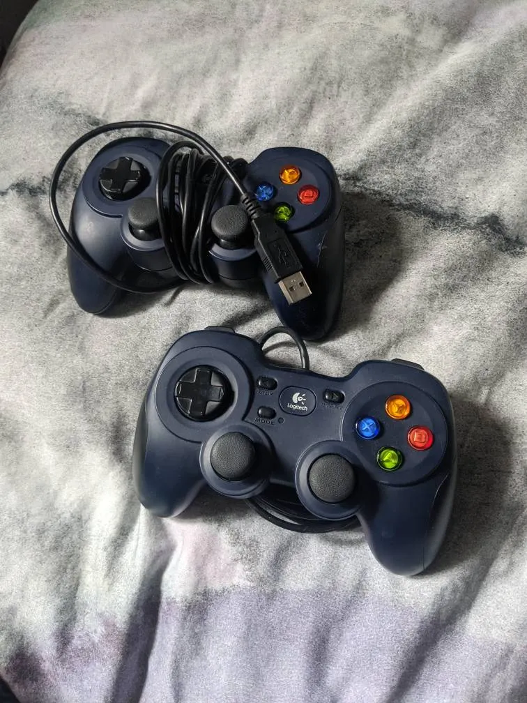 Logitech Gamepad F310 Controller photo 1