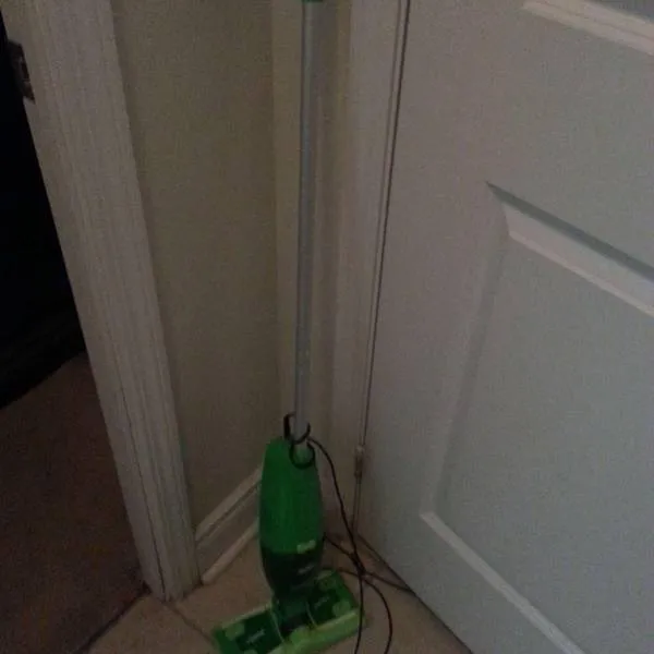 swiffer cordless vaccum photo 1