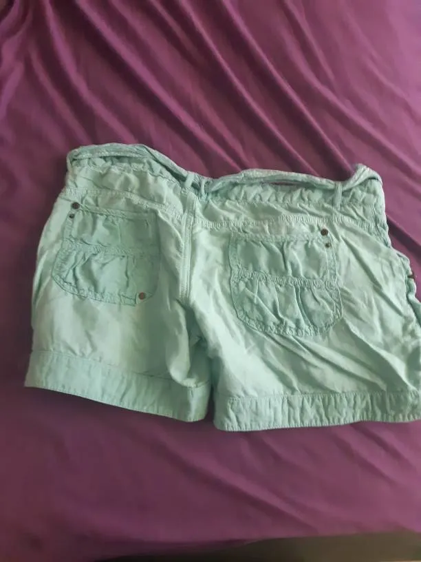 Women's Shorts Size Med photo 1