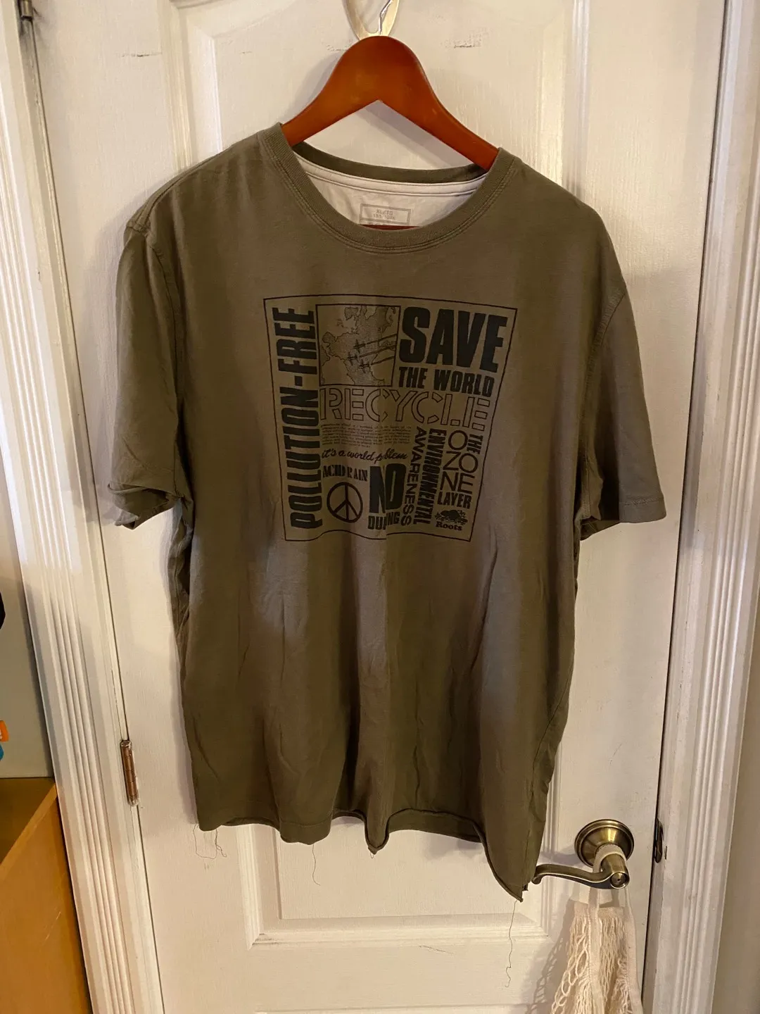 Roots T-shirt XL photo 1