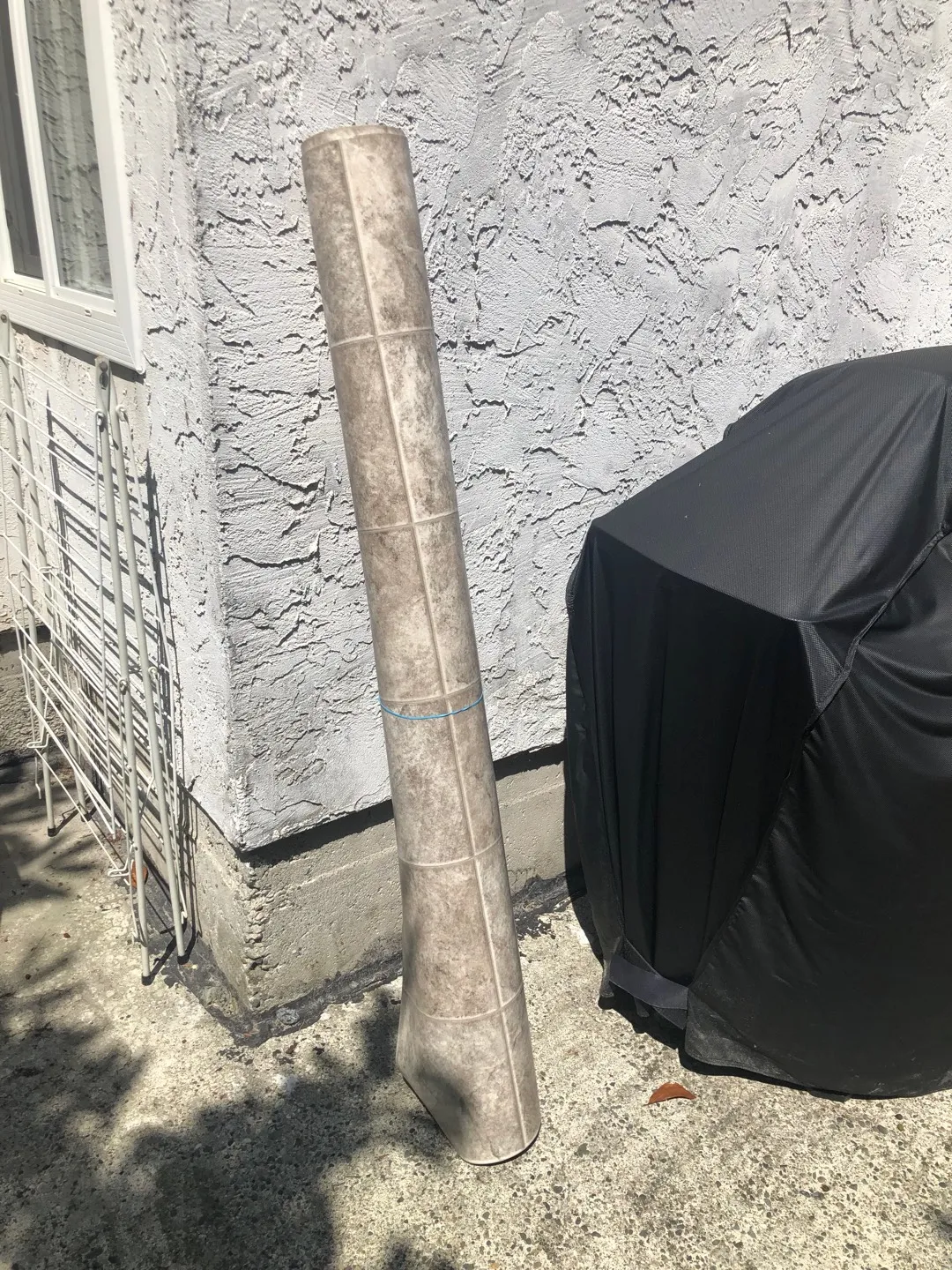 Linoleum Piece photo 1