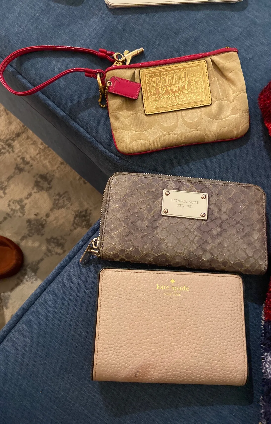 Michael kors & Coach Wallets photo 1