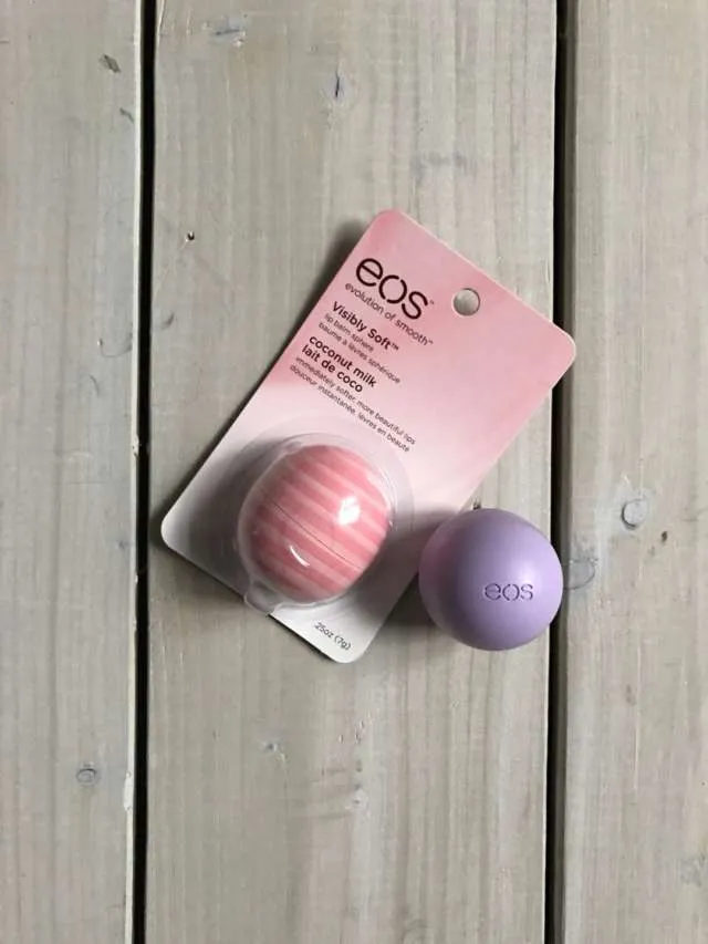 EOS Lip Balm photo 1