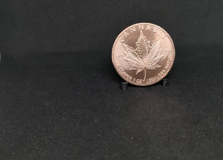 1 0z Cannabis Pure Copper Coin photo 1