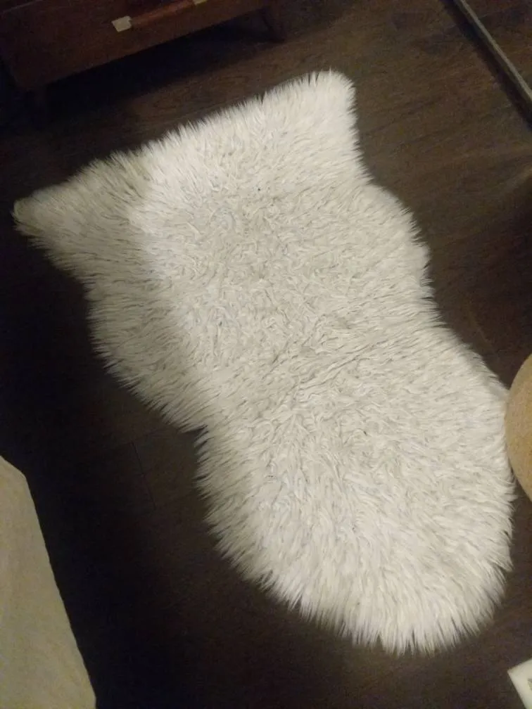 Faux Sheepskin Rug photo 1