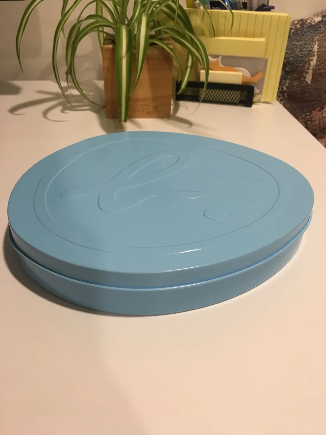 Free Cute Agnes B Tin Box photo 1