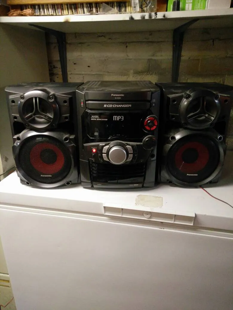 Panasonic SA-AK220 Boom Box Speaker System photo 1