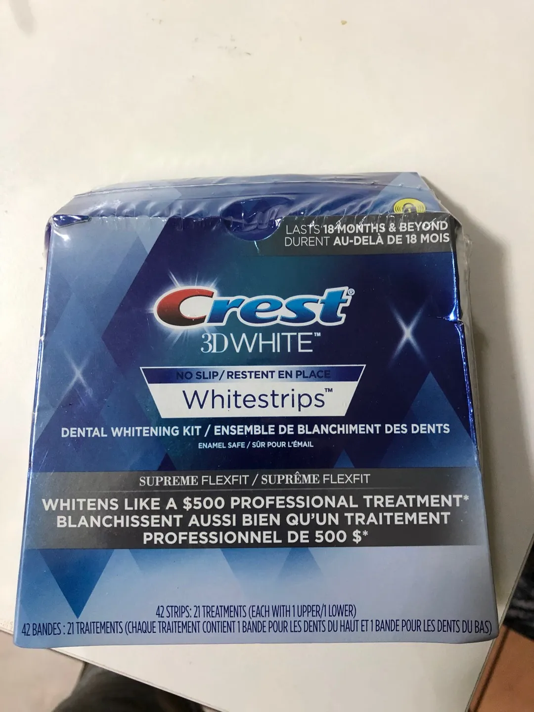 Brand New Crest 3D White photo 1