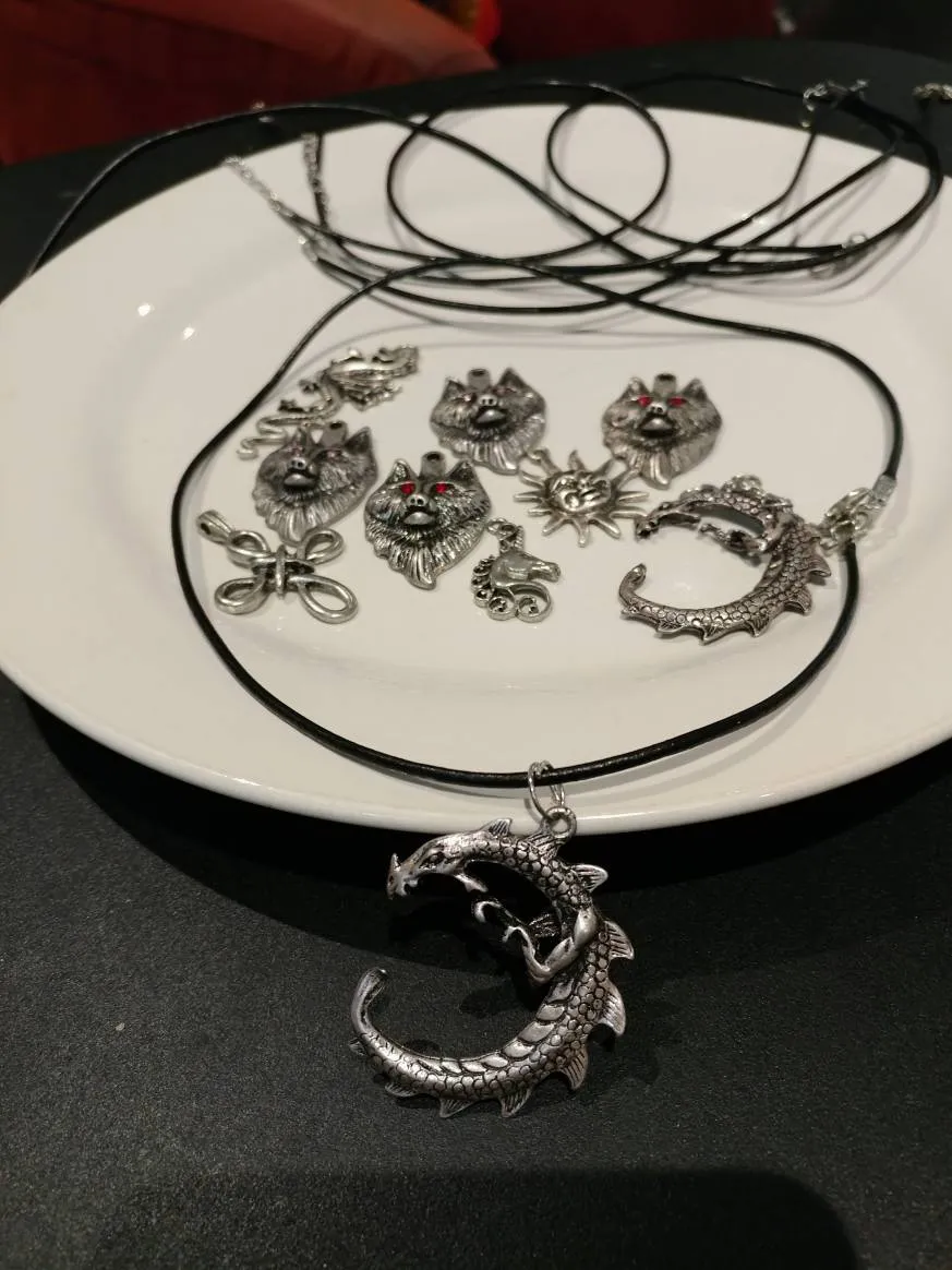 Silver Pendants With real leather choker Necklace photo 1