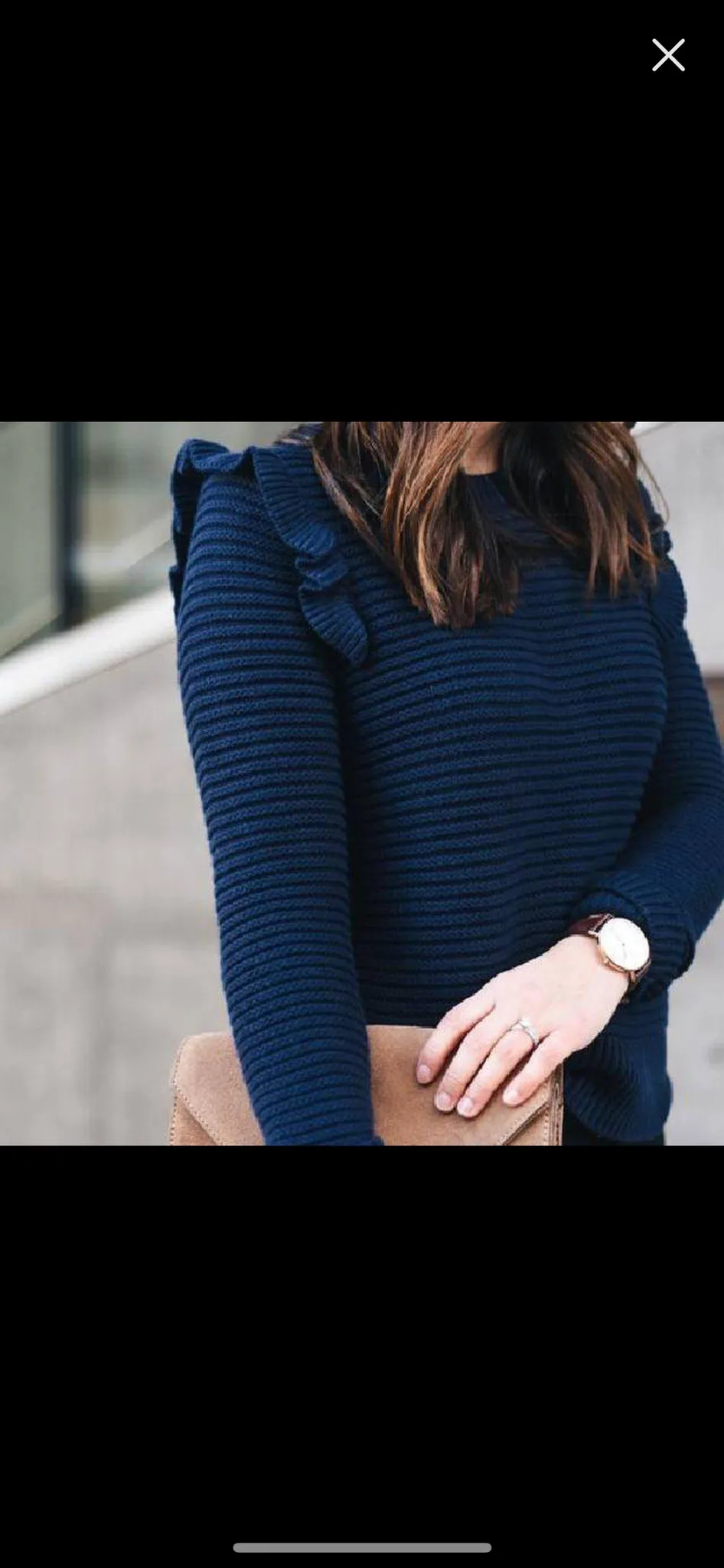 Banana Republic Sweater Size Small photo 1