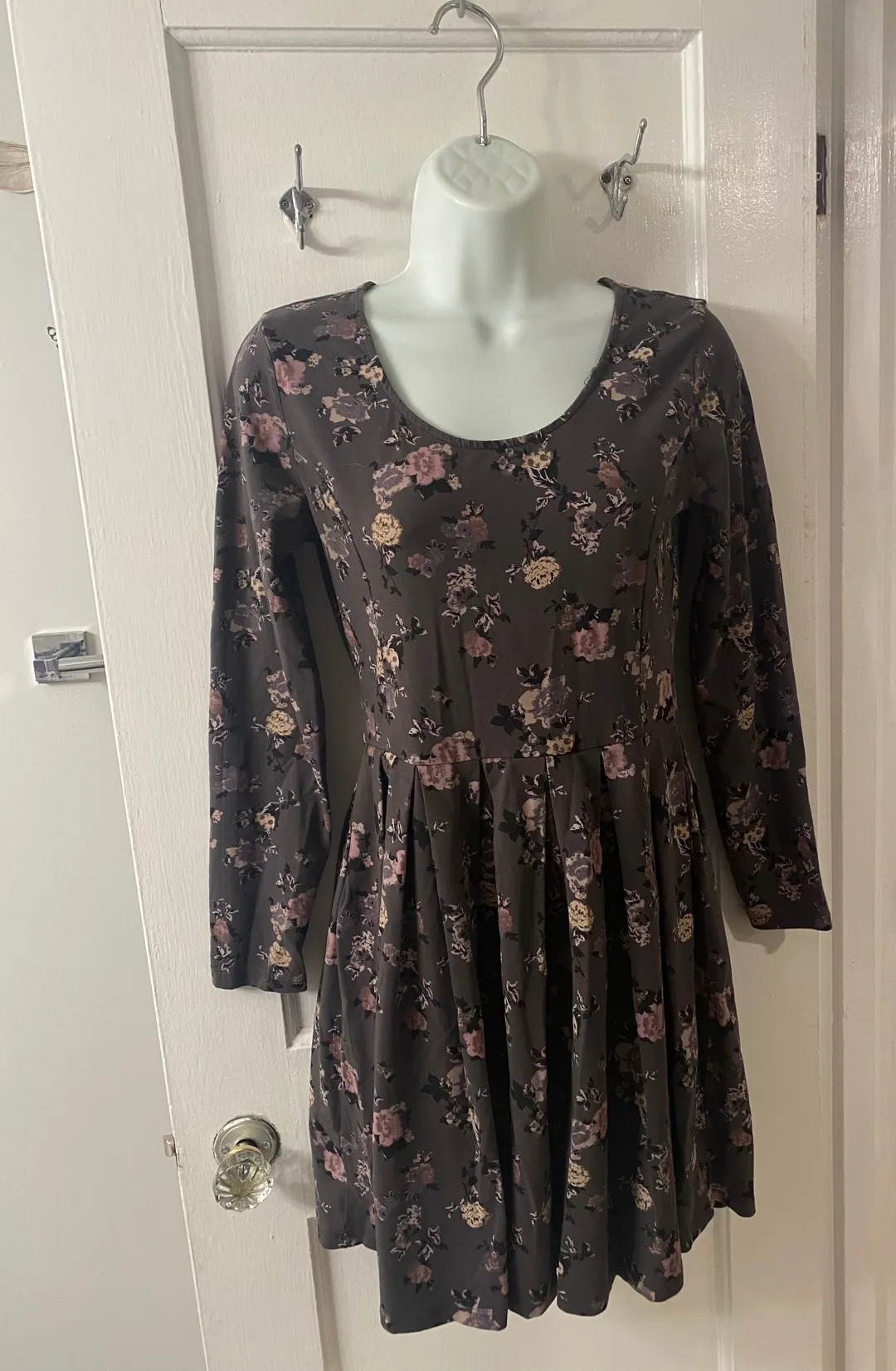 Summer Dress 🥀 photo 1