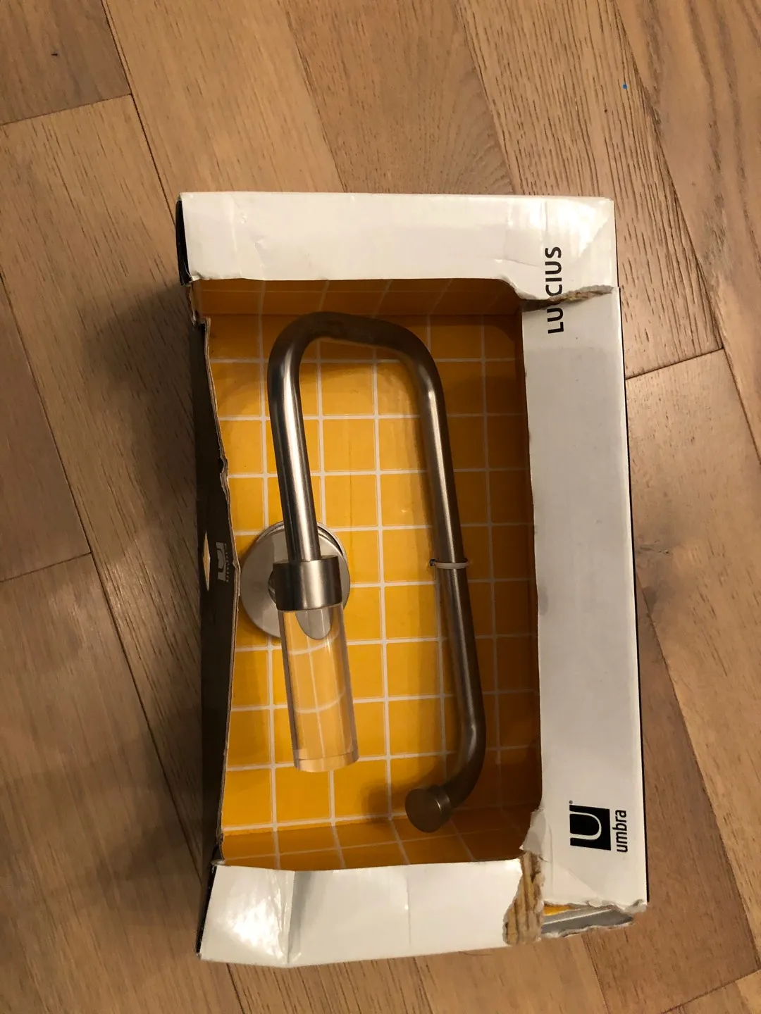 Bathroom Toilet Paper Holder photo 1