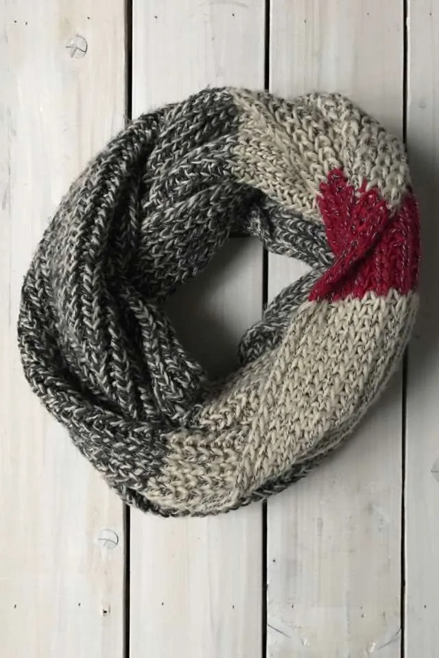 Roots Circle Scarf photo 1