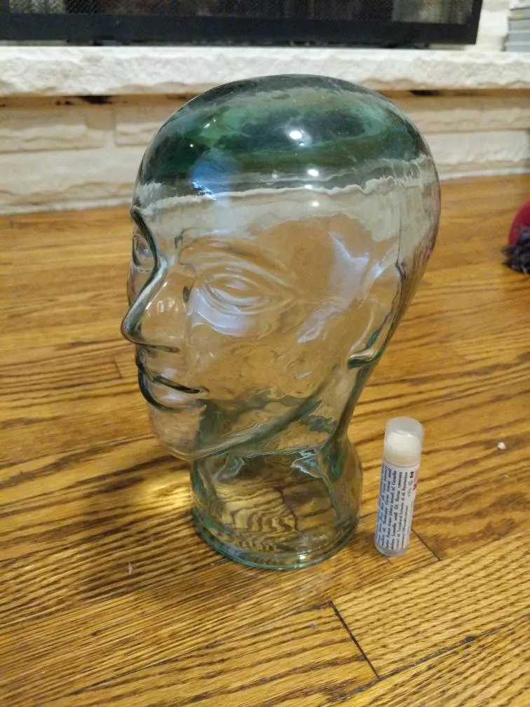 Glass Head photo 1