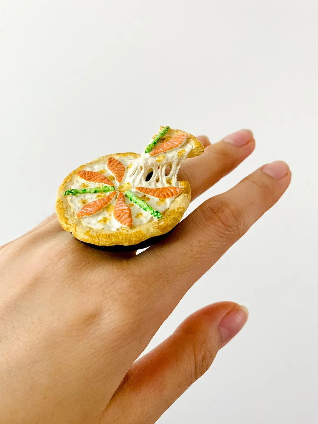 🆕 Floating Pizza Ring 🍕 photo 1