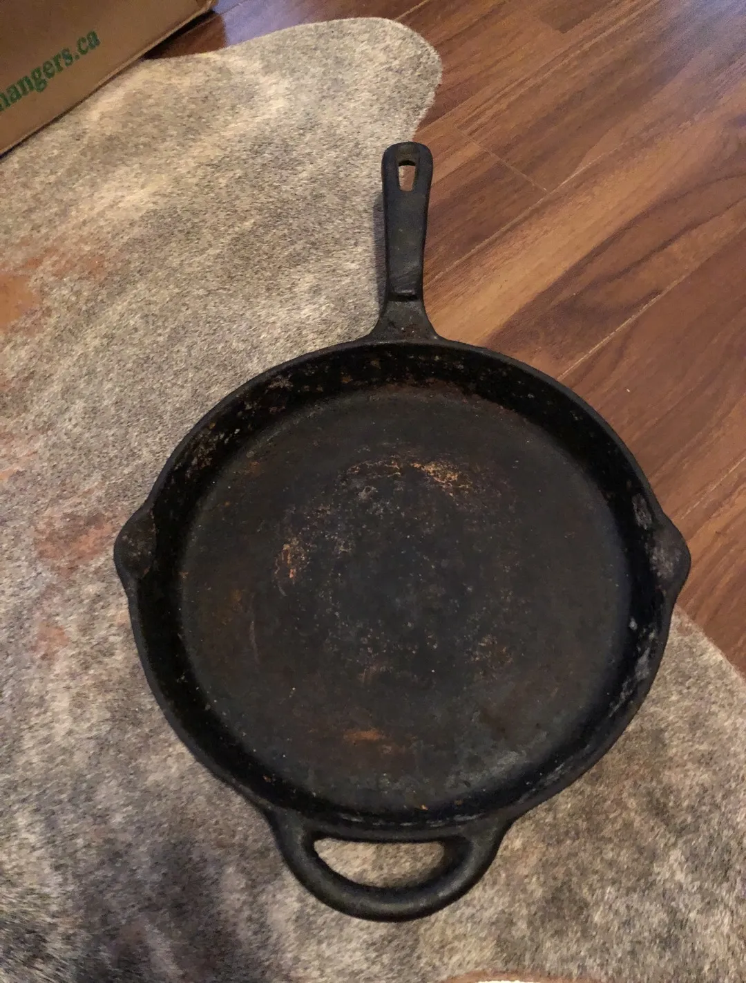 Cast Iron Pot photo 1