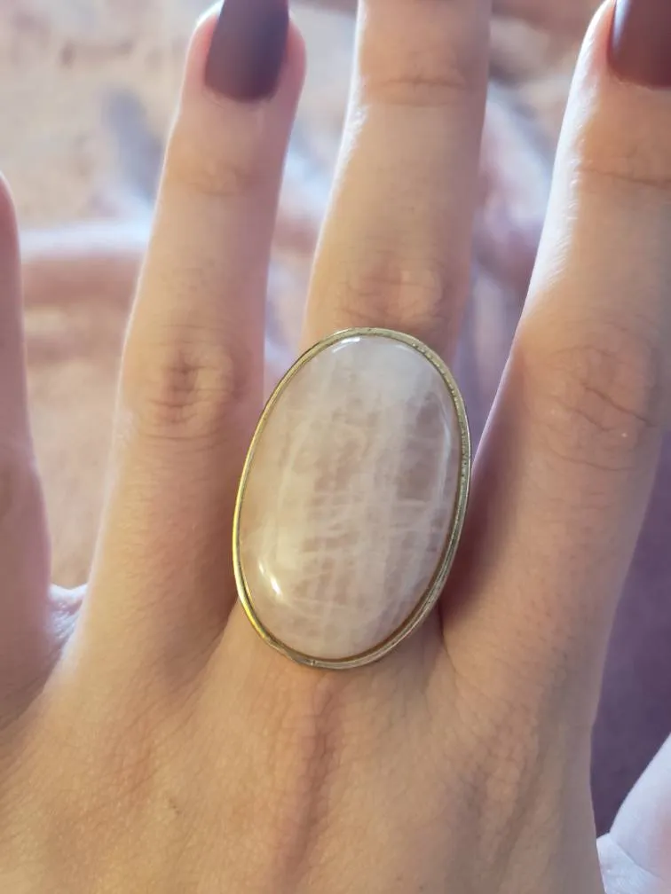 Gold Rose Quartz Costume Ring Size 8 photo 1